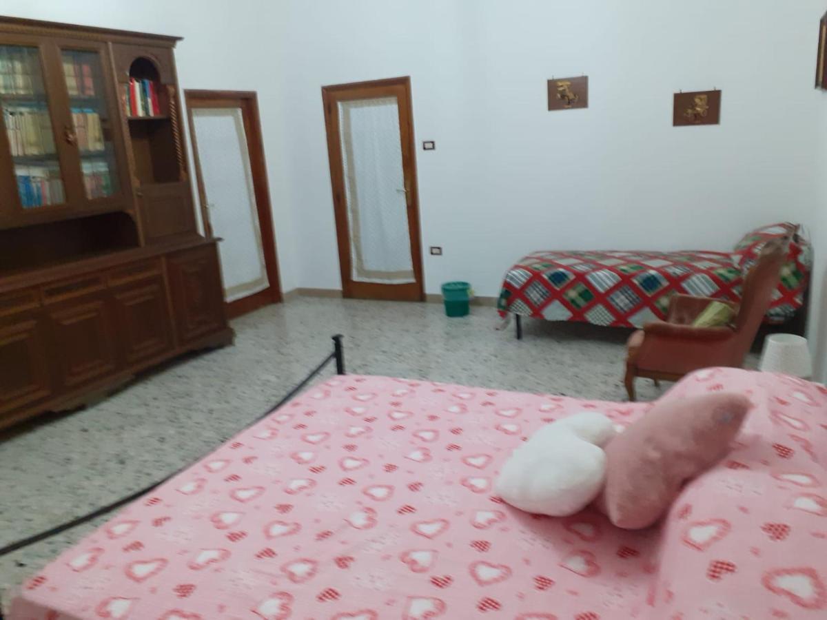 카세르타 A Casa Di Adele B&B 외부 사진