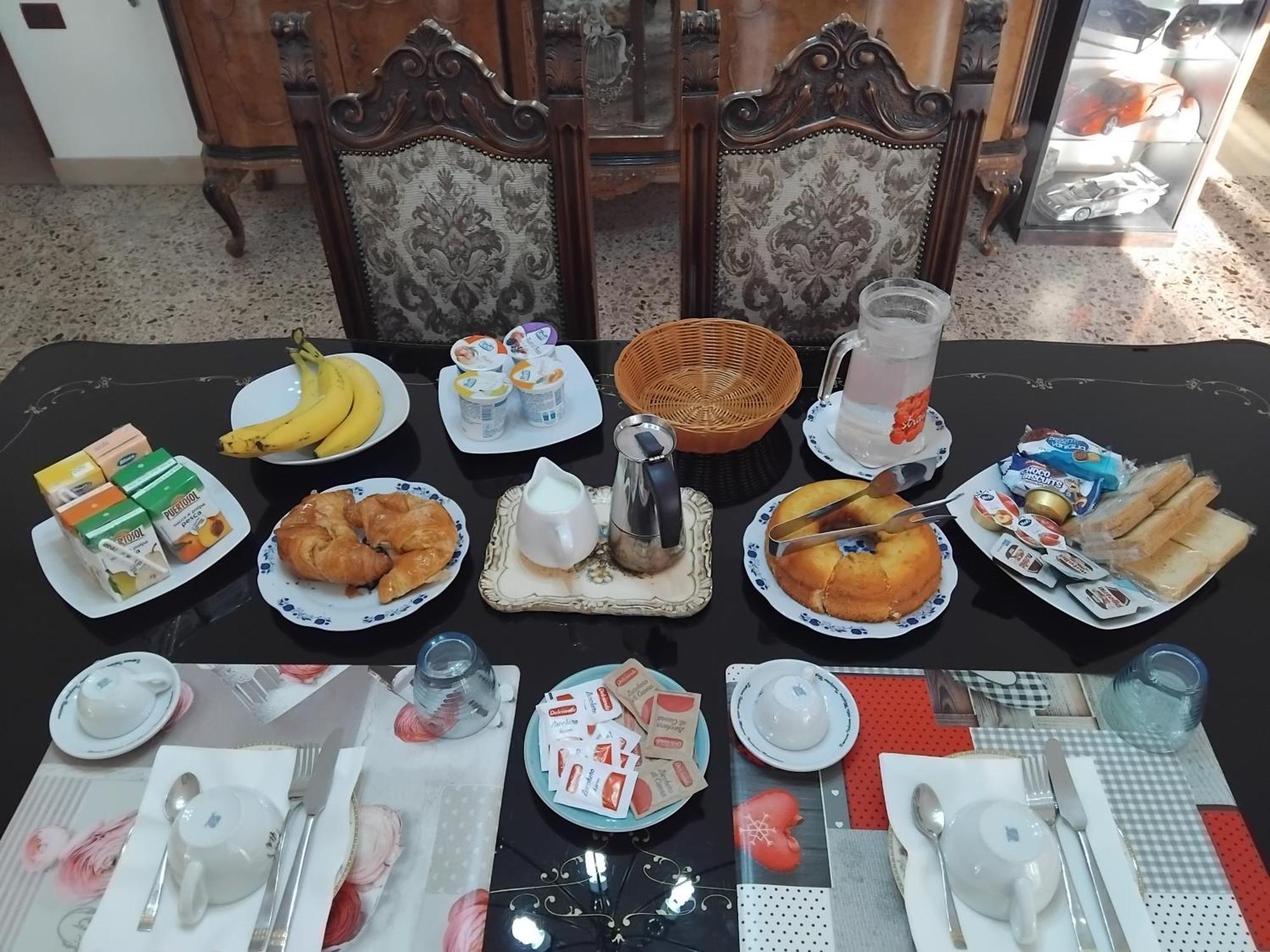카세르타 A Casa Di Adele B&B 외부 사진